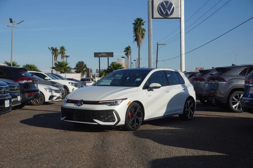2026 Volkswagen Golf GTI SE