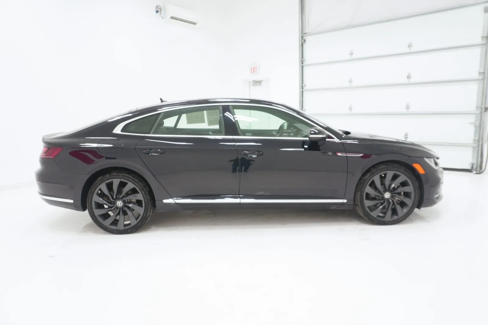 2023 Volkswagen Arteon SEL R-Line