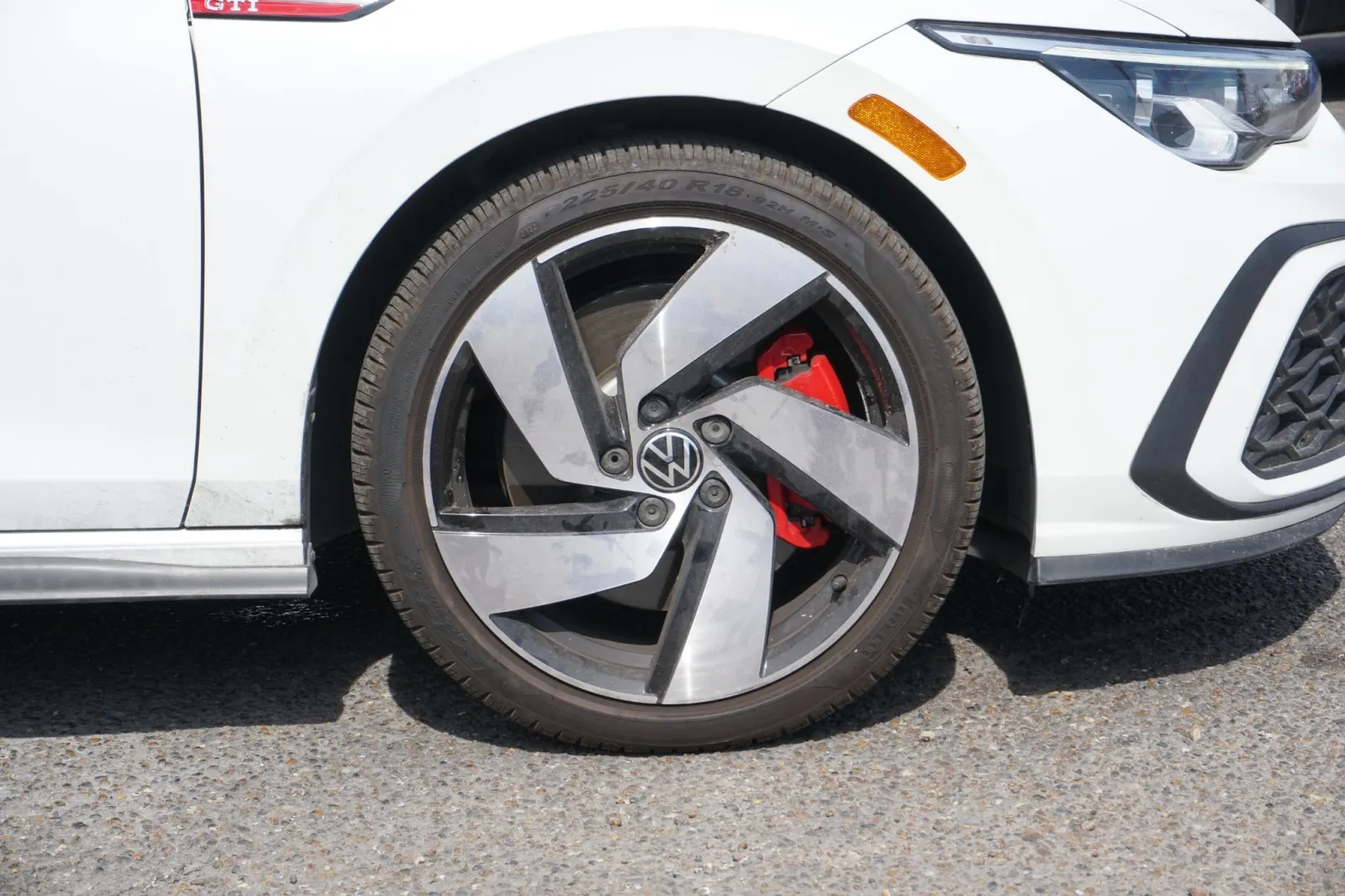 2023 Volkswagen Golf GTI S