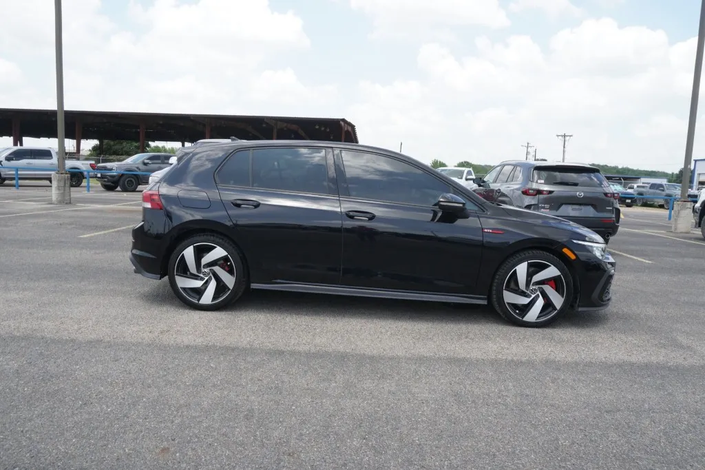 2024 Volkswagen Golf GTI S