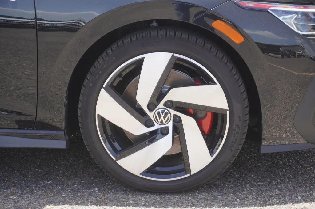 2026 Volkswagen Golf GTI S
