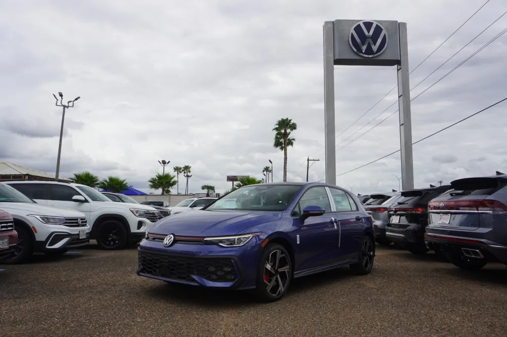 2026 Volkswagen Golf GTI SE