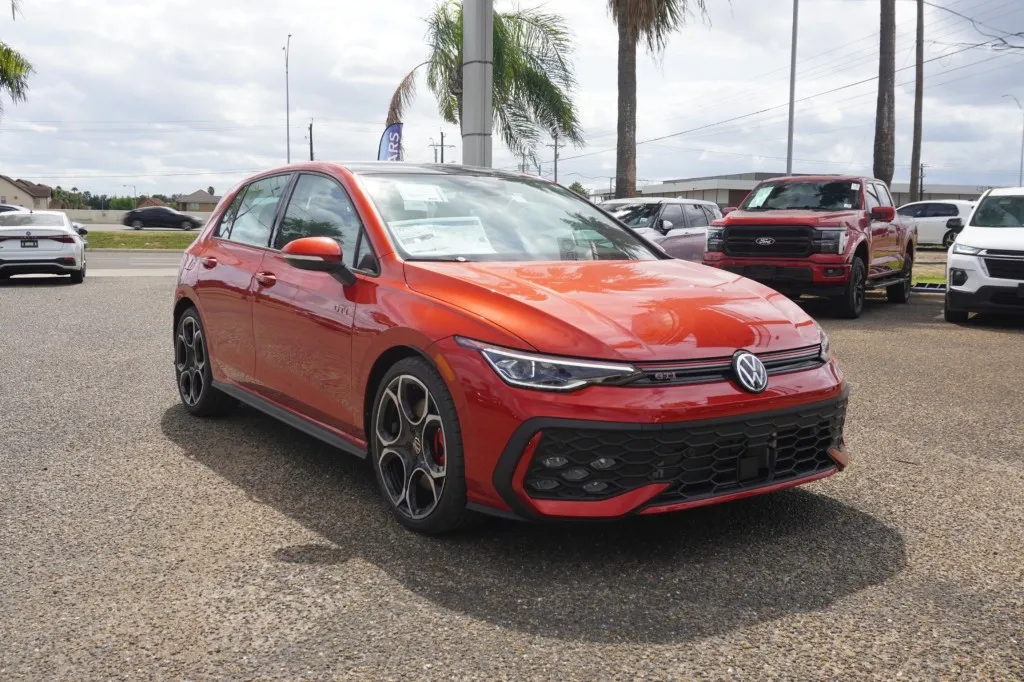 2026 Volkswagen Golf GTI Autobahn