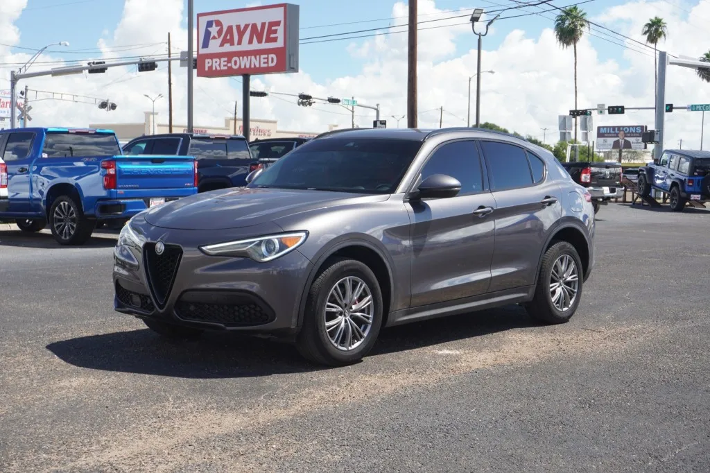 2022 Alfa Romeo Stelvio Sprint